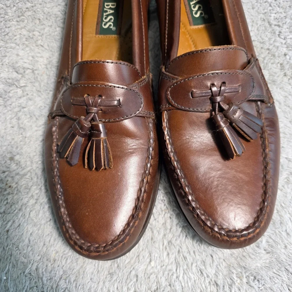 VTG Bass Tassel Loafers Brown Leather Kiltie Moc Toe Mens 10.5 M Excellent
